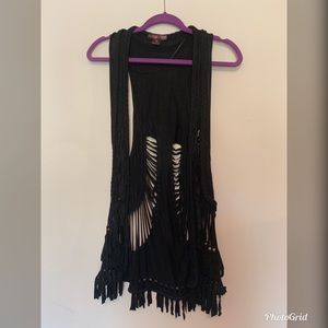 Fringe vest with cut outs